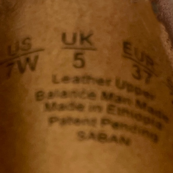 Naturalizer N5 Comfort–Dark Ruby Red/Burgundy Slip-On Metallic Loafer. Size 7. - Picture 9 of 9